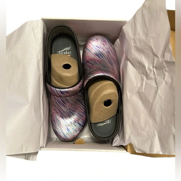 Dansko XP 2.0 Pastel Blur Print Patent Leather Clogs size EU 38/US 7.5-8 - Picture 8 of 11
